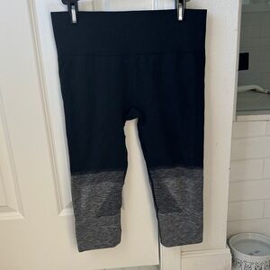 Lululemon Black and Gray Leggings